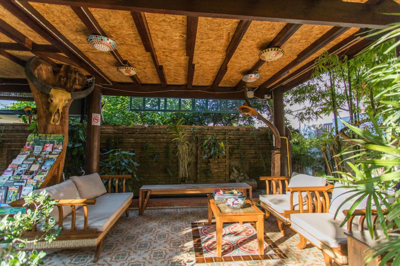 Pao Come Boutique House (Adults Only) Чиангмай Екстериор снимка