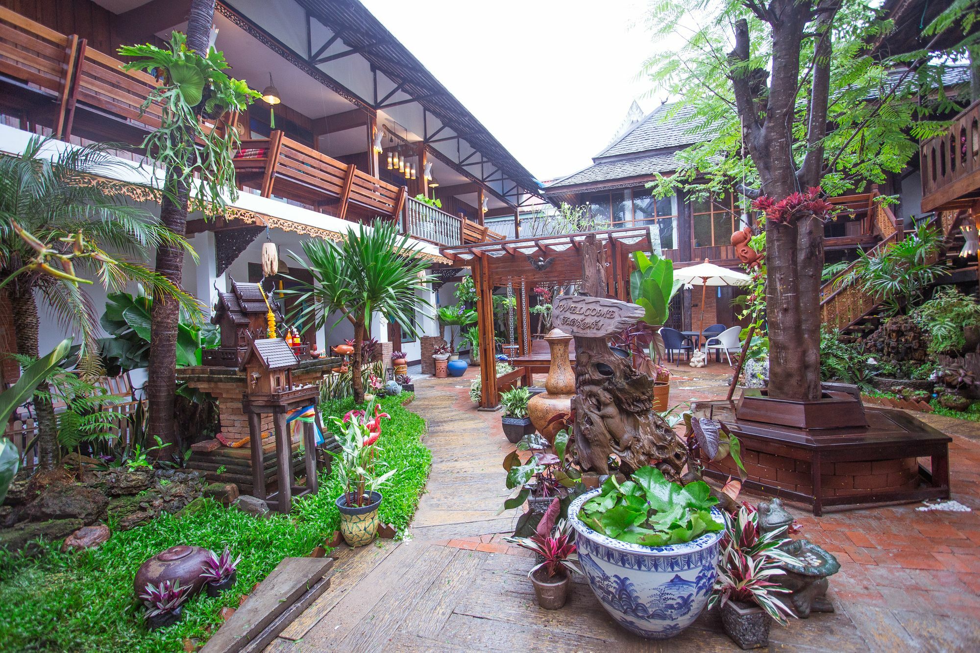 Pao Come Boutique House (Adults Only) Чиангмай Екстериор снимка